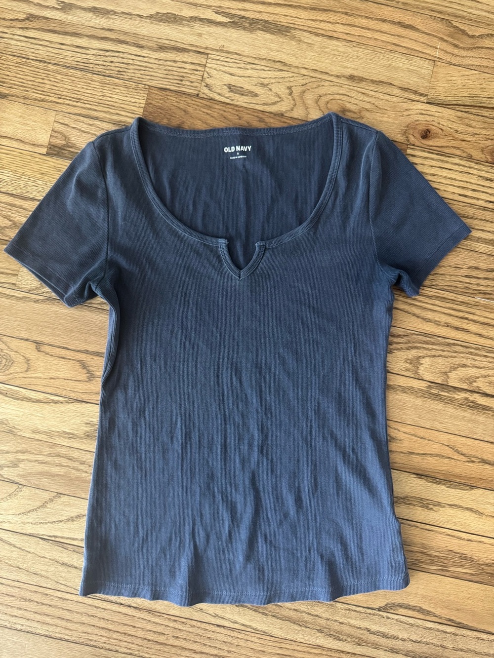 Old Navy Scoop Neck Navy Tee